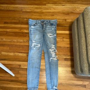 American eagle high-rise ripped skinny jeans.